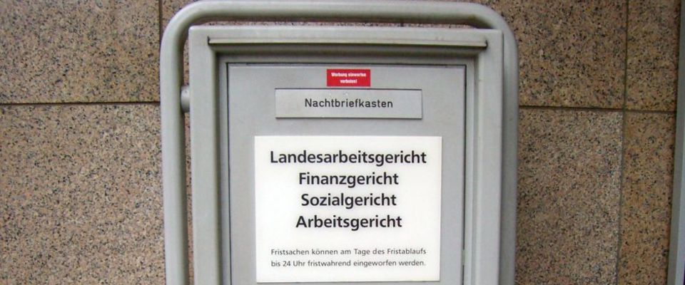 Nachtbriefkasten "Fachgerichtszentrum"